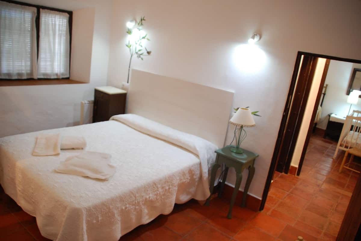 Casa de campo familiar, 3 habitaciones | Decoración personalizada, cortinas blackout y insonorización