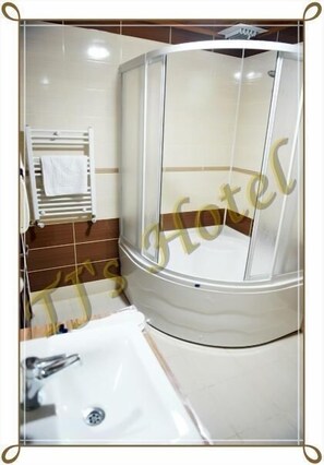 Suite | Bathroom - TJ's Hotel (Eceabat)