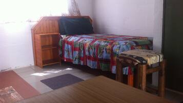 Standard Single Room, Garden View | Desk, free WiFi