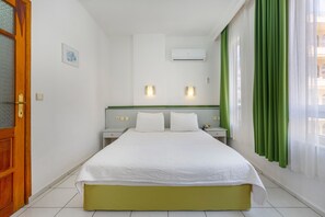Apartment, 1 Bedroom (Double) | In-room safe, desk, soundproofing, free WiFi - Bayram Apart Hotel (Alanya)
