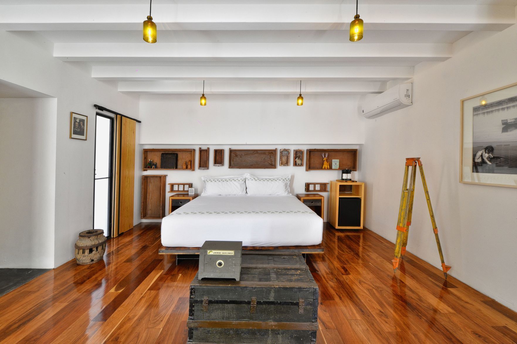 Egyptian cotton sheets, premium bedding, down comforters