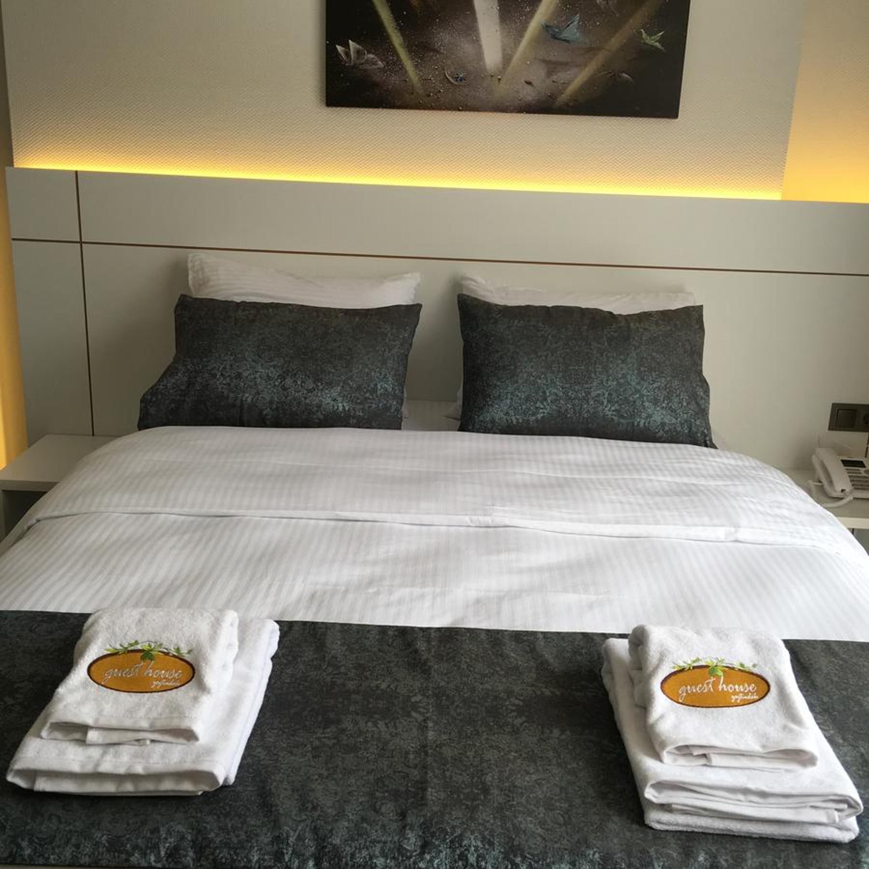 egyptian cotton sheets, premium bedding, minibar, in-room safe