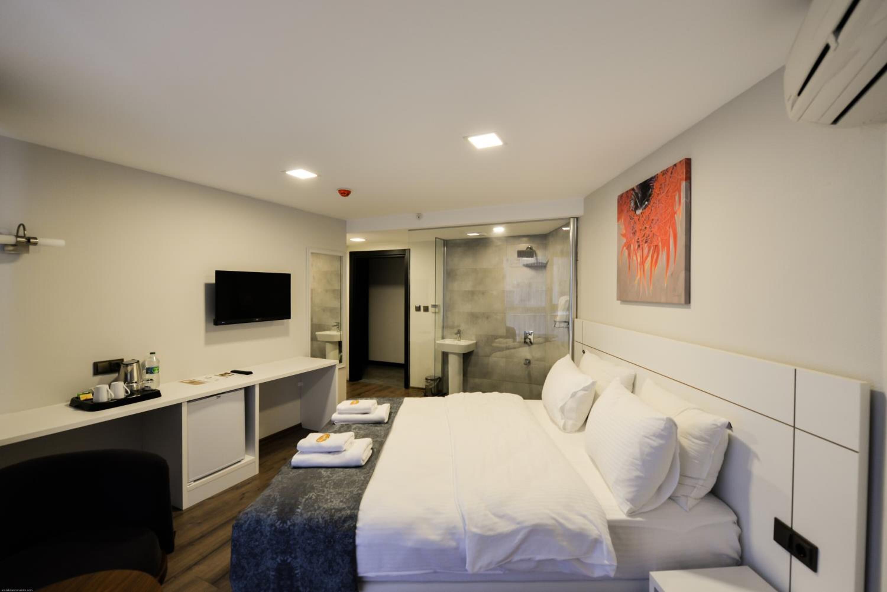 egyptian cotton sheets, premium bedding, minibar, in-room safe