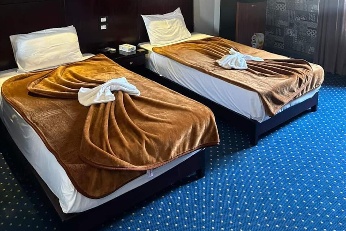 Egyptian cotton sheets, premium bedding, minibar, in-room safe