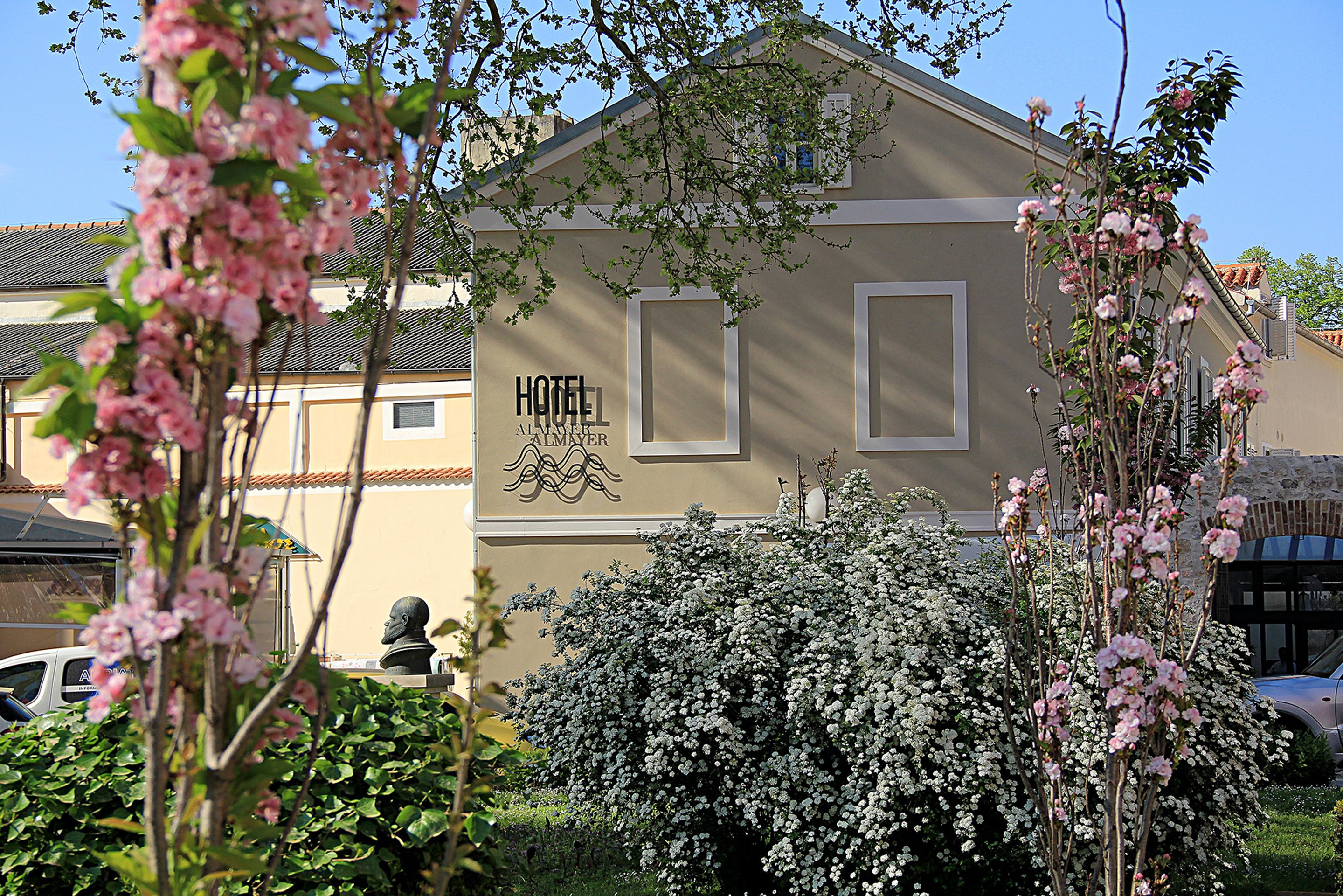 Photo - Almayer Art & Heritage Adults Only Hotel and Dépendance rooms