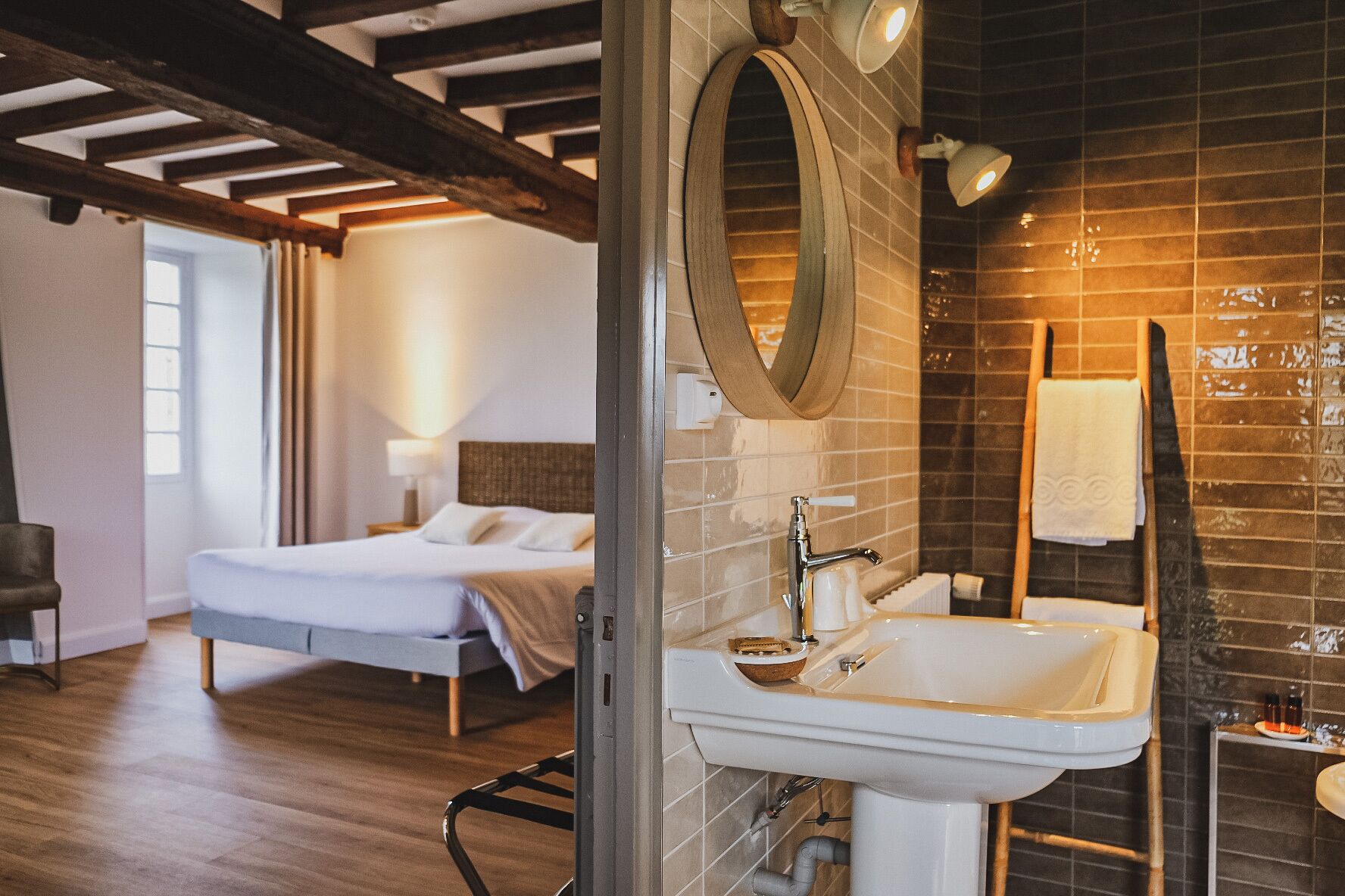 chambre louis de la roque | 1 bedroom, premium bedding, individually decorated, iron/ironing board