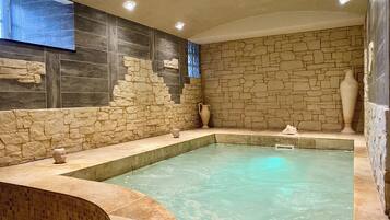 Couples treatment room(s), Turkish bath/hammam, body treatments