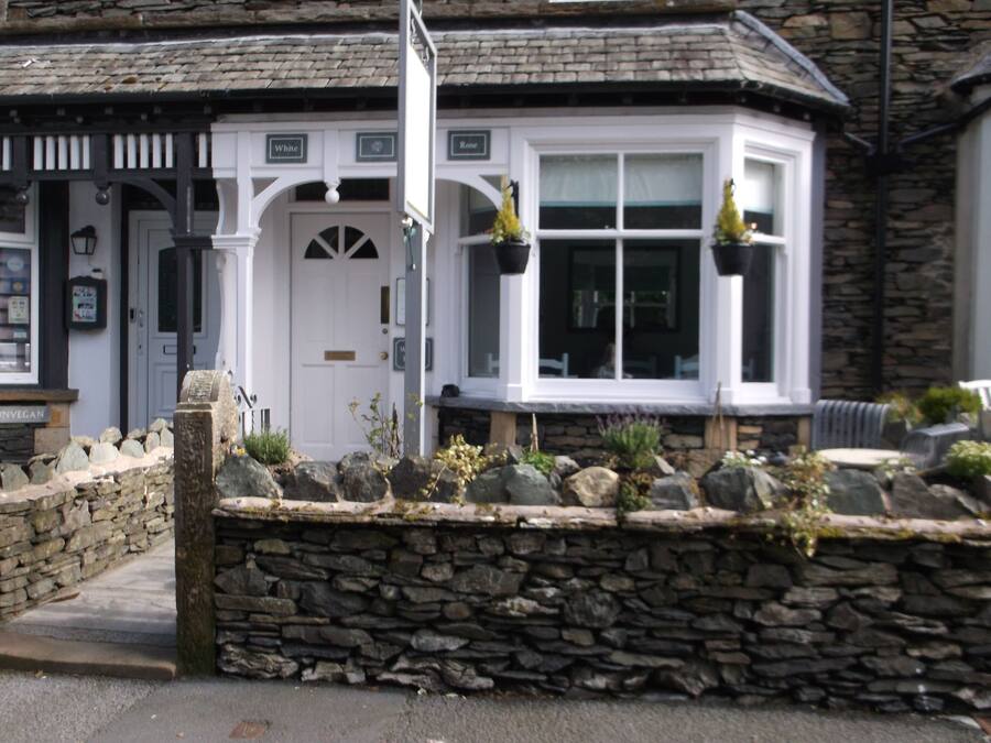 Fachada de la propiedad