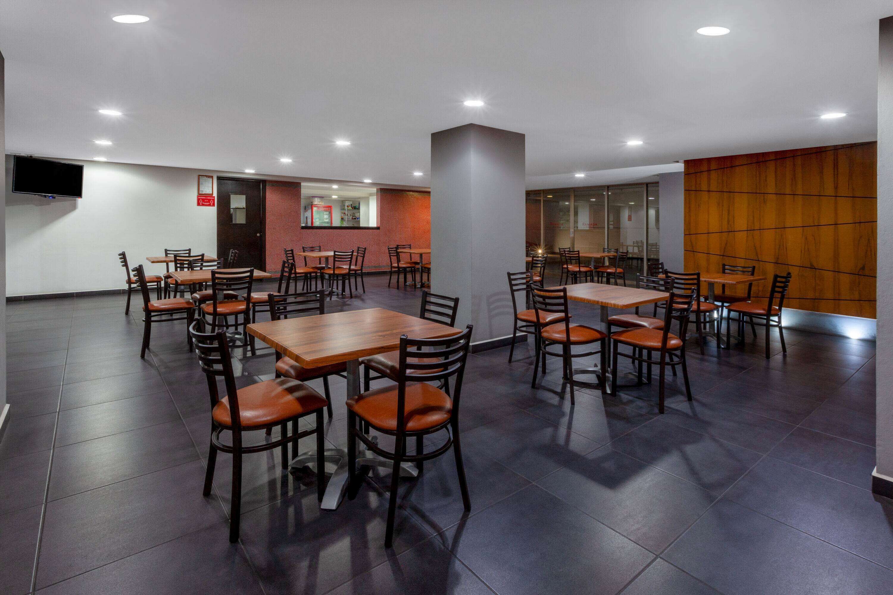 Foto - Ramada by Wyndham Acapulco Hotel & Suites