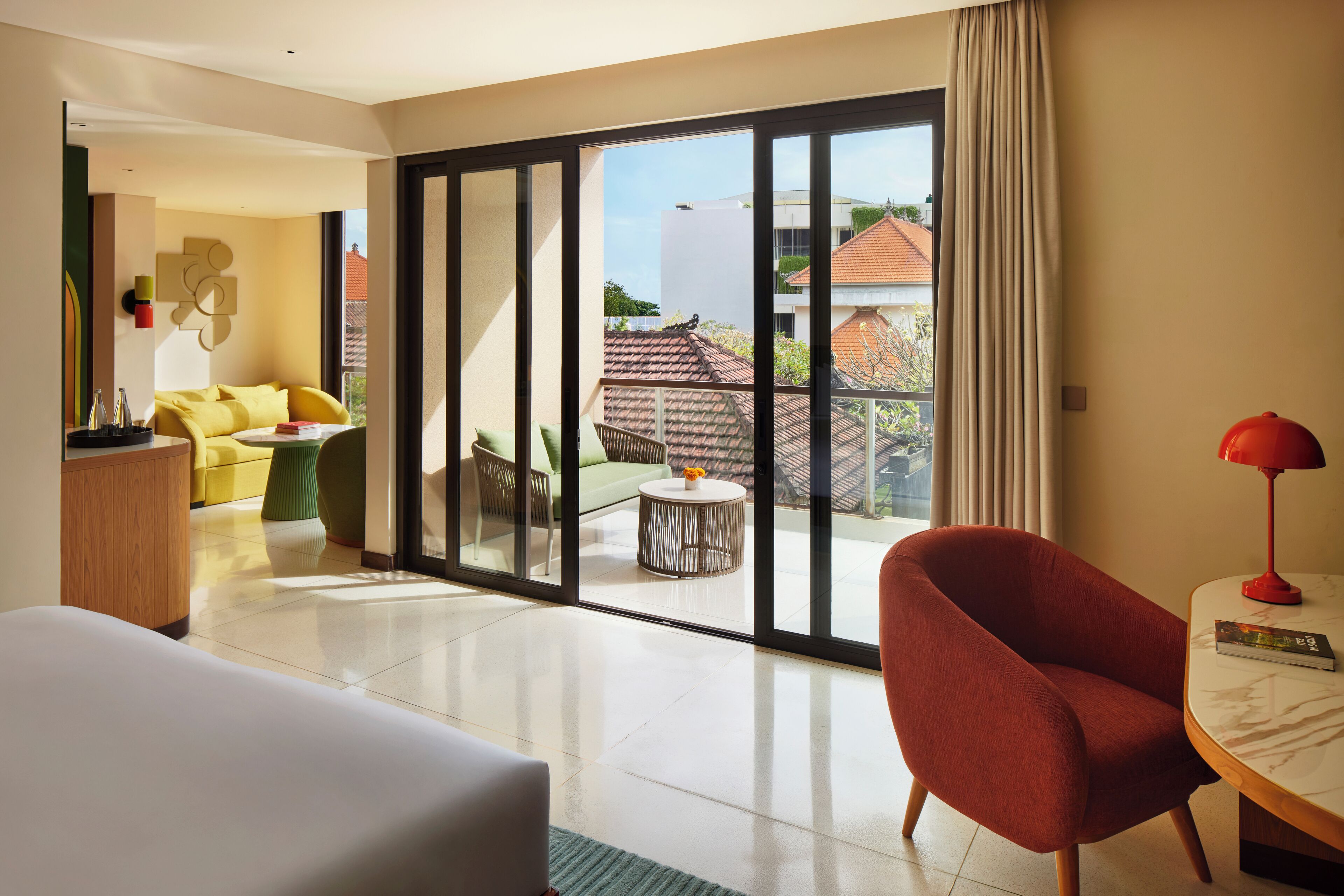 premium room, 1 king bed, balcony | minibar, in-room safe, desk, laptop workspace