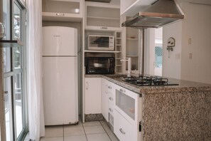 Luxury Room | Private kitchen - HANNA Amsterdam Hotel & Events (Florianópolis)