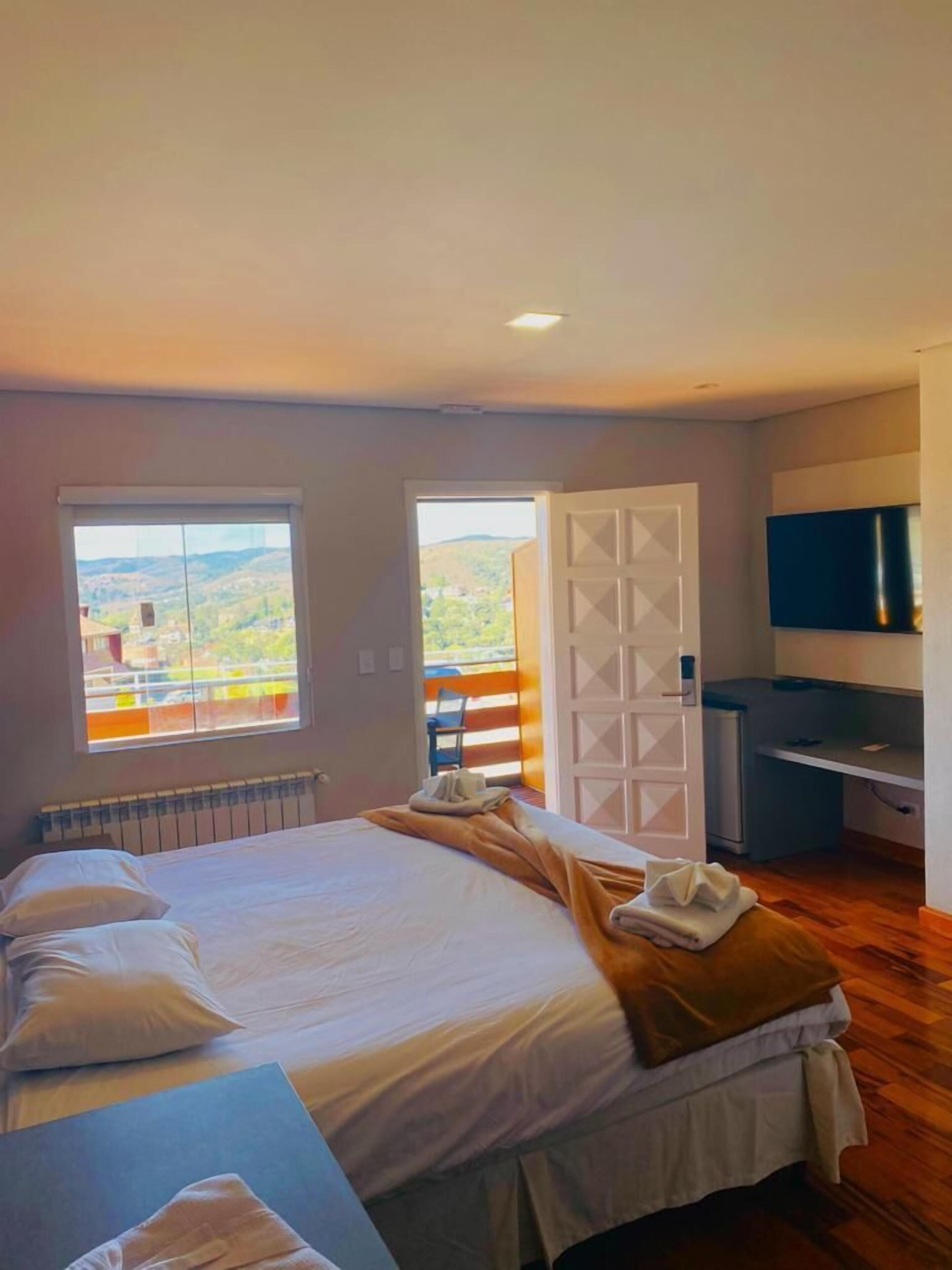 Minibar, blackout curtains, free WiFi, bed sheets