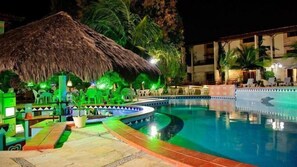 Poolside bar - Solar De Pipa Duplex Flat (Tibau do Sul)