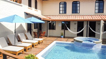 Outdoor pool, open 9 AM to 9 PM, sun loungers