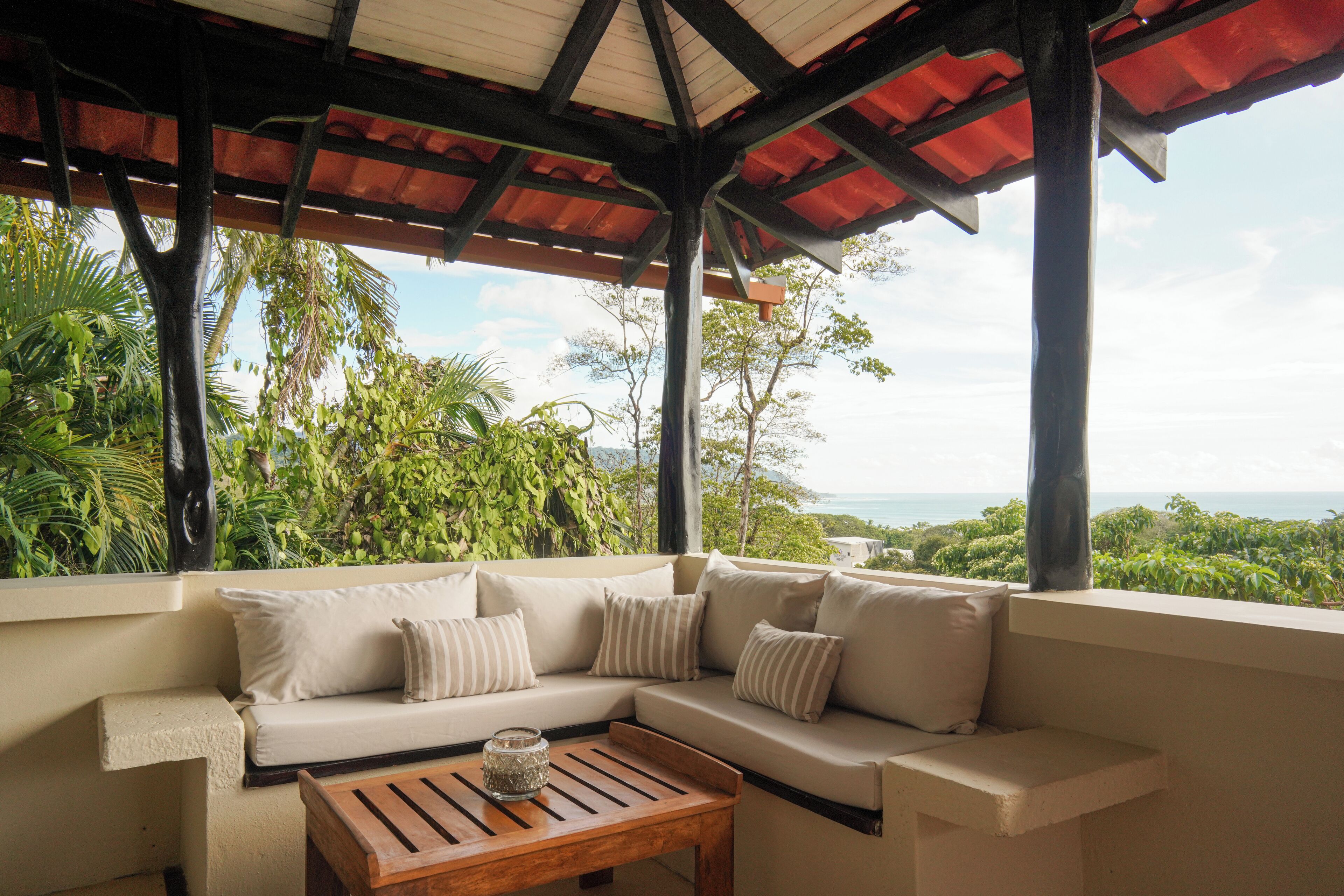 luxury condo, 3 bedrooms, kitchen, ocean view | terrace/patio