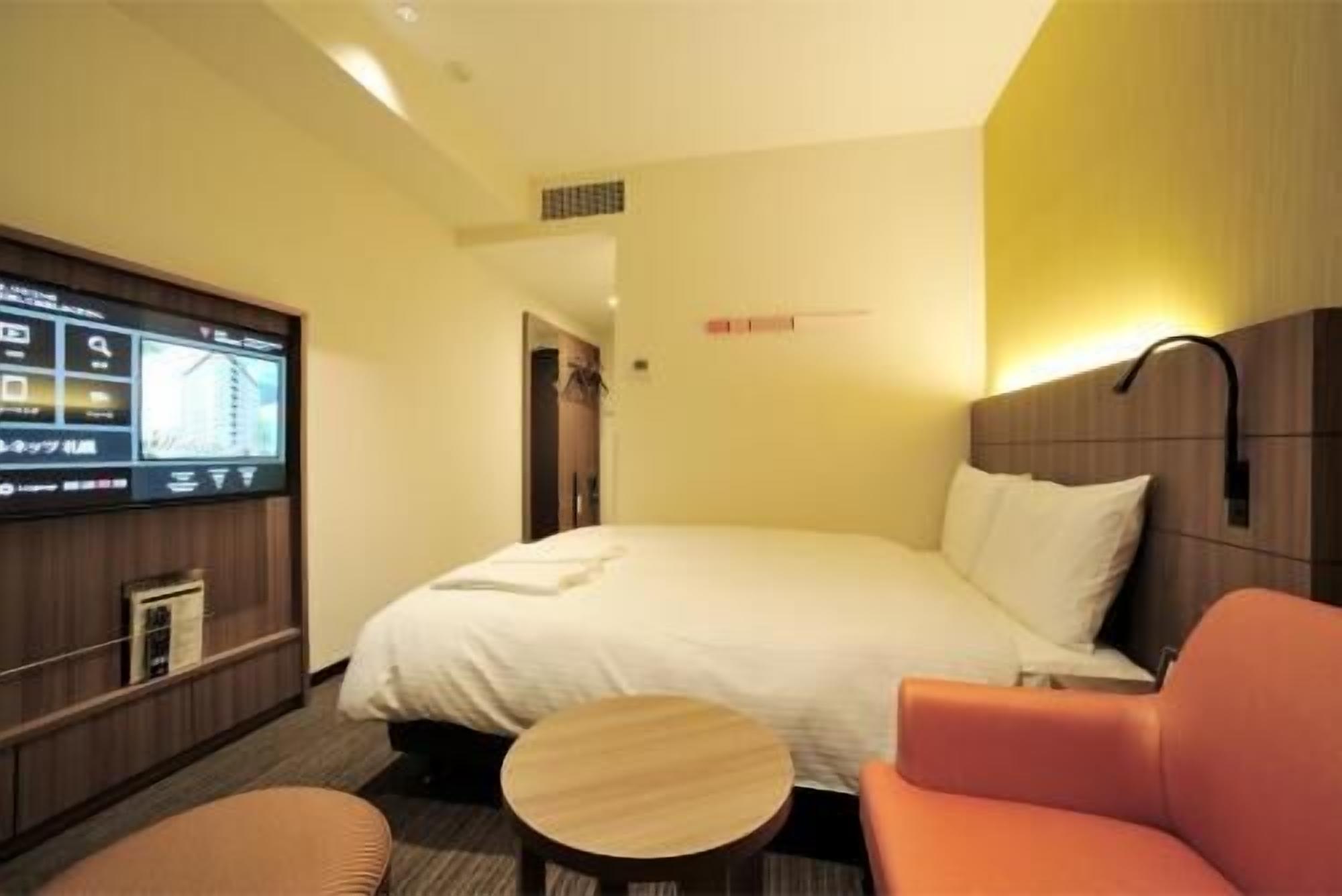 Premium bedding, soundproofing, iron/ironing board, free WiFi