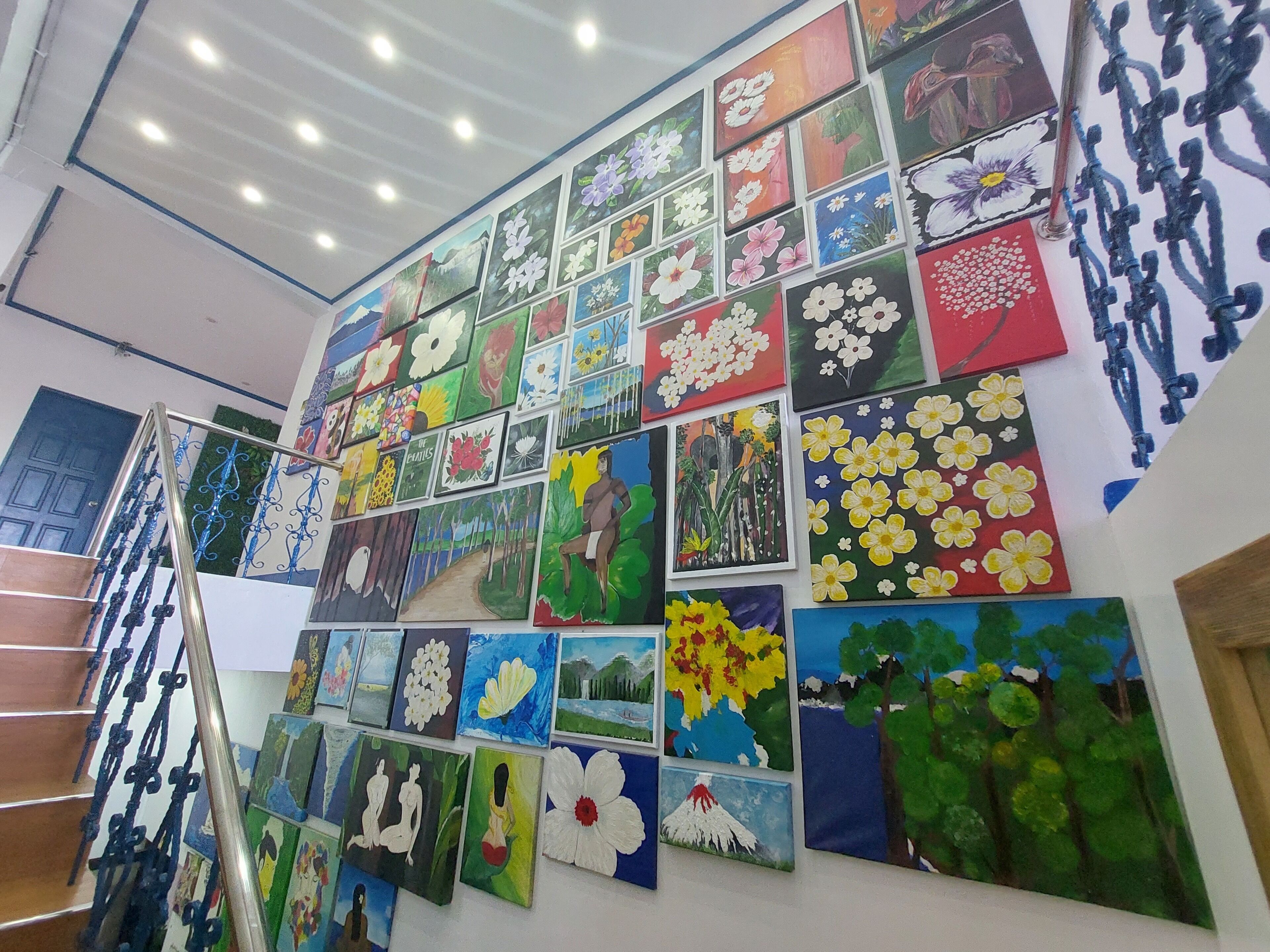 handrails in stairways