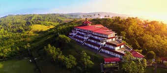 Caliraya Resort Club