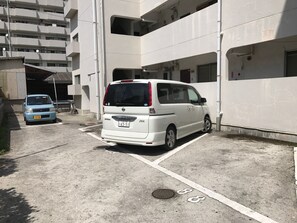 Free self-parking - Simple Stay Beppu Vacation Rentals (Beppu)