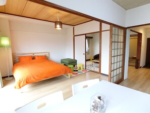 Perushuoneisto, 2 makuuhuonetta (Check-in at Nogamihonkan Ryokan) | 1 makuuhuone, yksilöllisesti sisustettu, työpöytä, ilmainen Wi-Fi