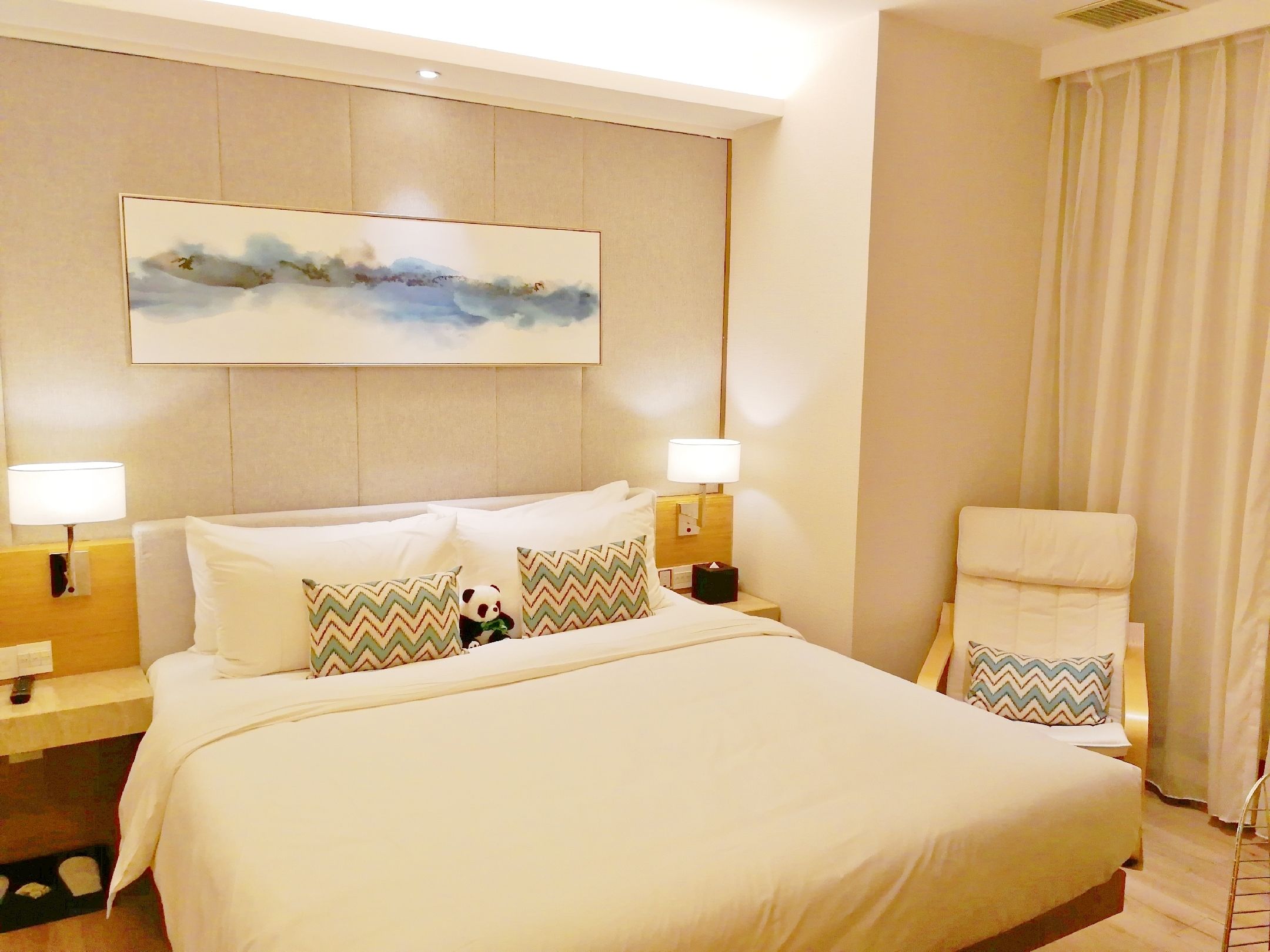 superior suite | minibar, in-room safe, desk, blackout curtains