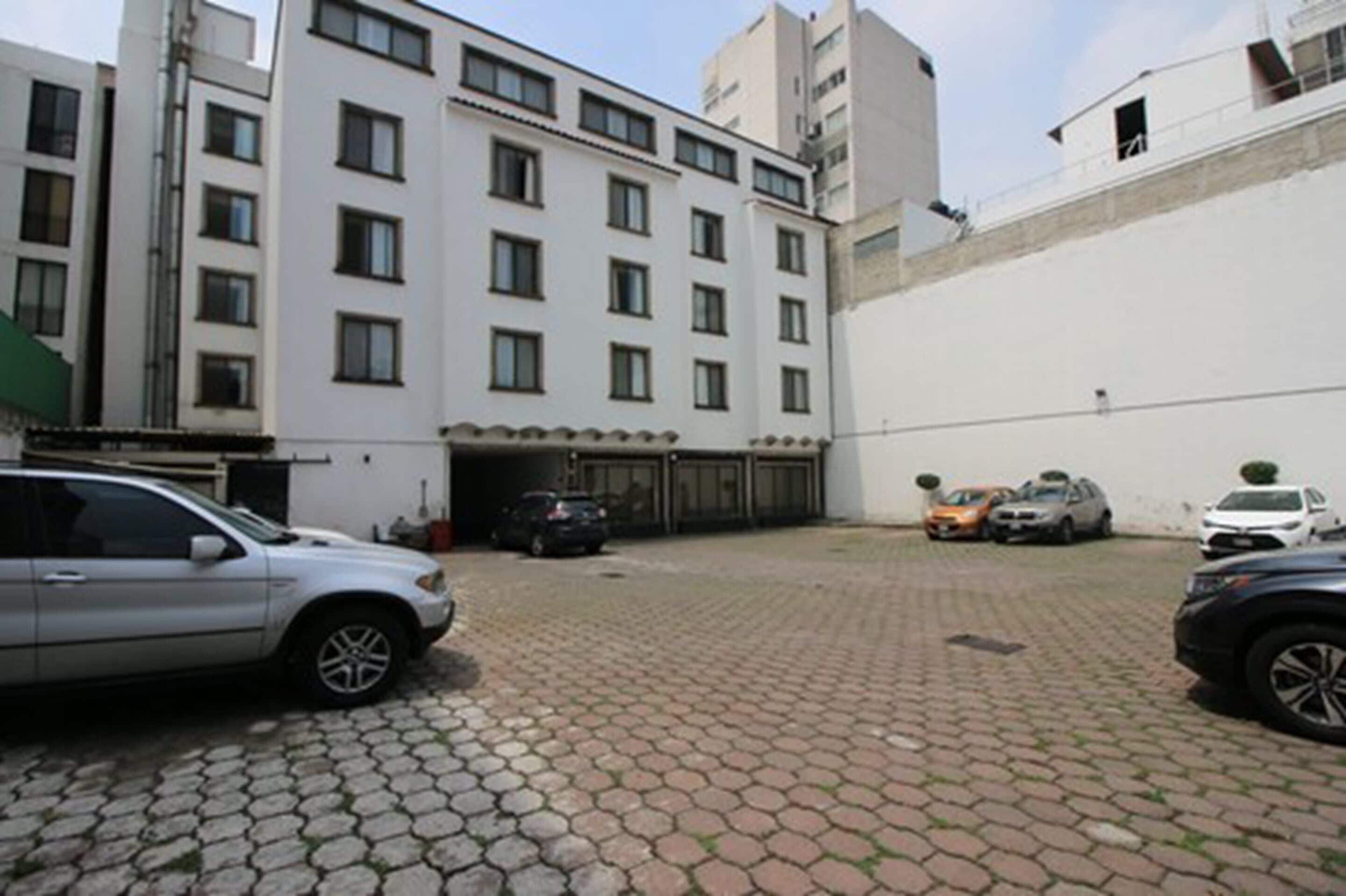 free self-parking, free valet parking