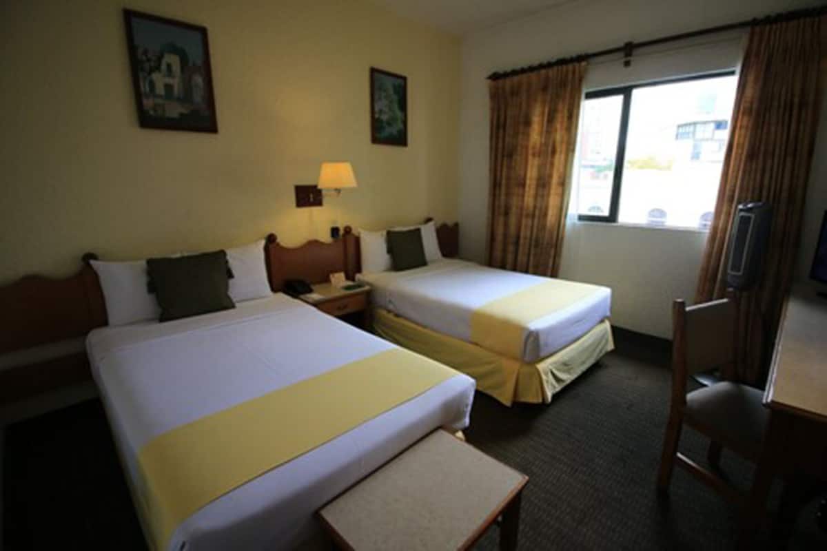 Standard Room, 2 Twin Beds | 1 bedroom, in-room safe, individually decorated, individually furnished