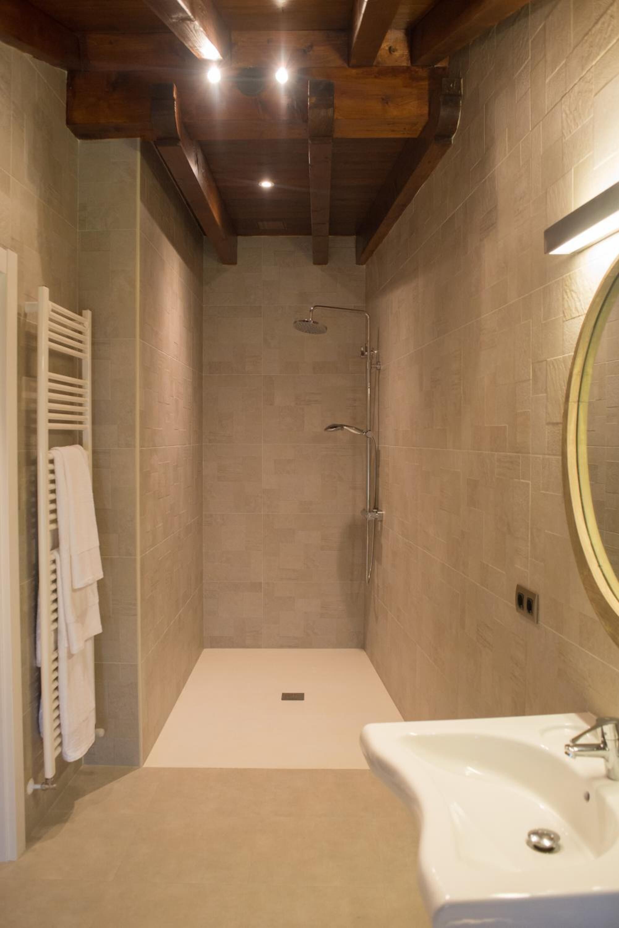 Photo - Osabarena Hotela