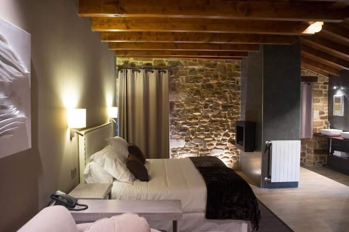 1 habitación, minibar, caja de seguridad en la habitación y escritorio