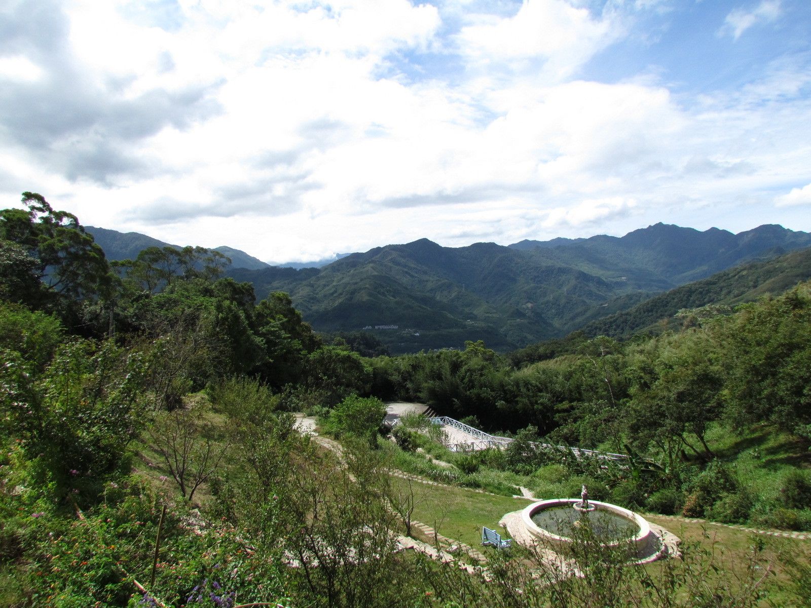普拉多山丘假期景觀餐廳評價、特色體驗、房價資訊、訂房連結 – 鄉村風情與繡球花秘境 - 照片 7