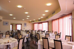 Restaurant - Hotel Torre del Duca (San Floro)