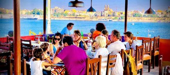 Nile Valley Hotel & Restaurant