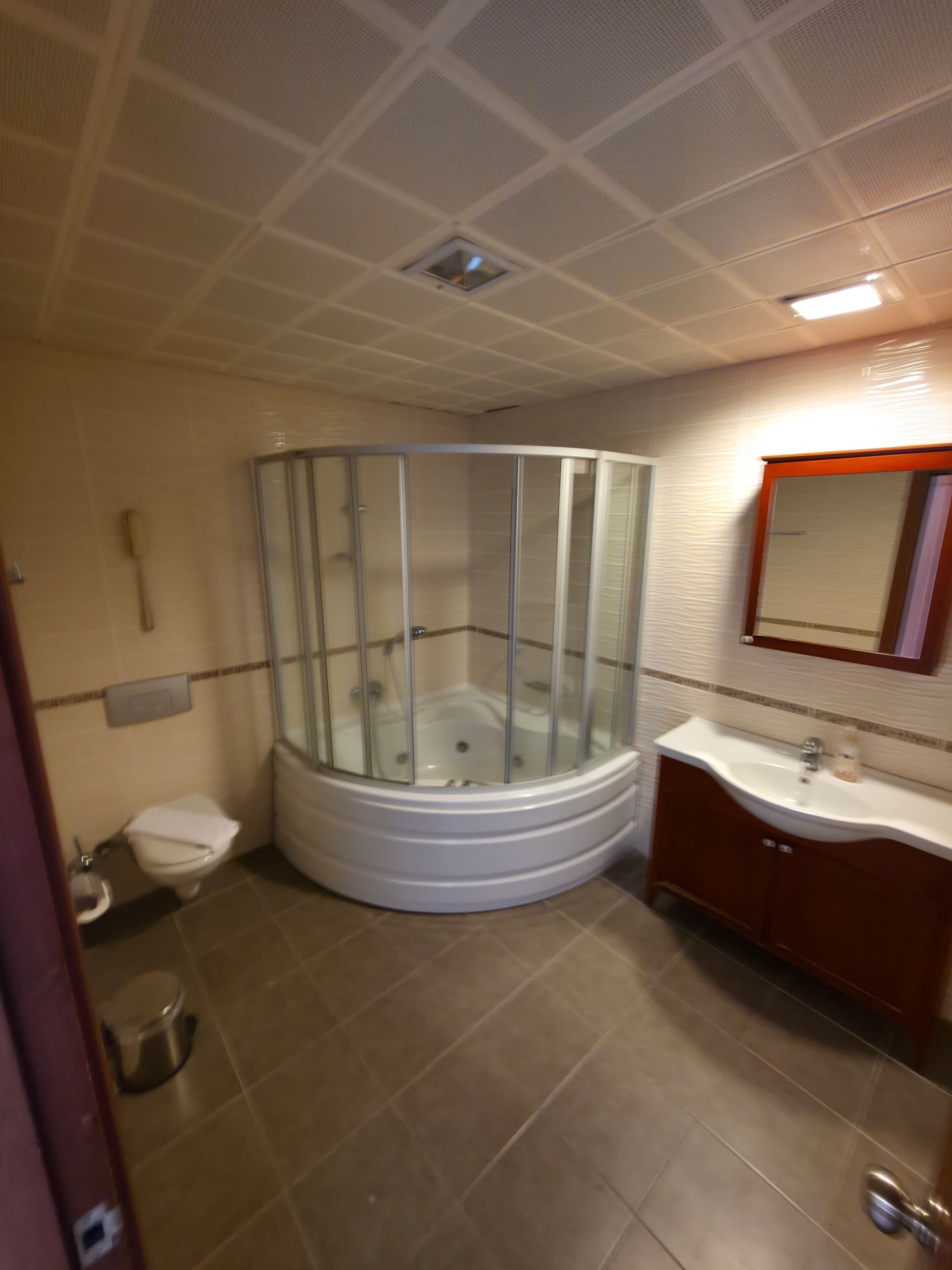 luxury apartment, 2 bedrooms | 1 bedroom, premium bedding, in-room safe, soundproofing