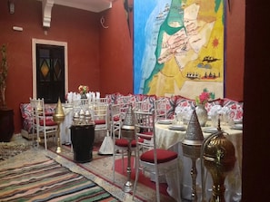 매일 풀 브렉퍼스트 무료 아침 식사 포함