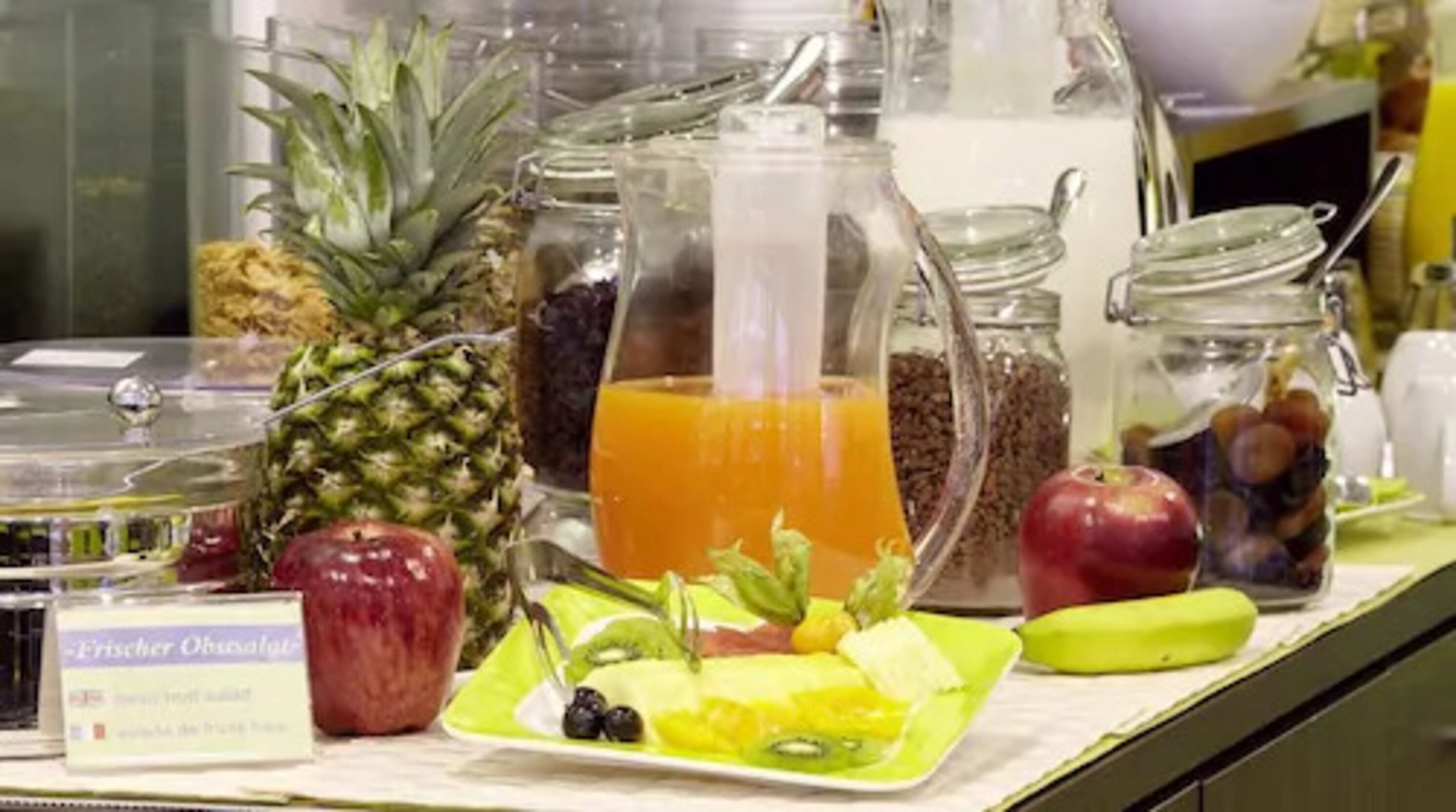 daily buffet breakfast (eur 14 per person)