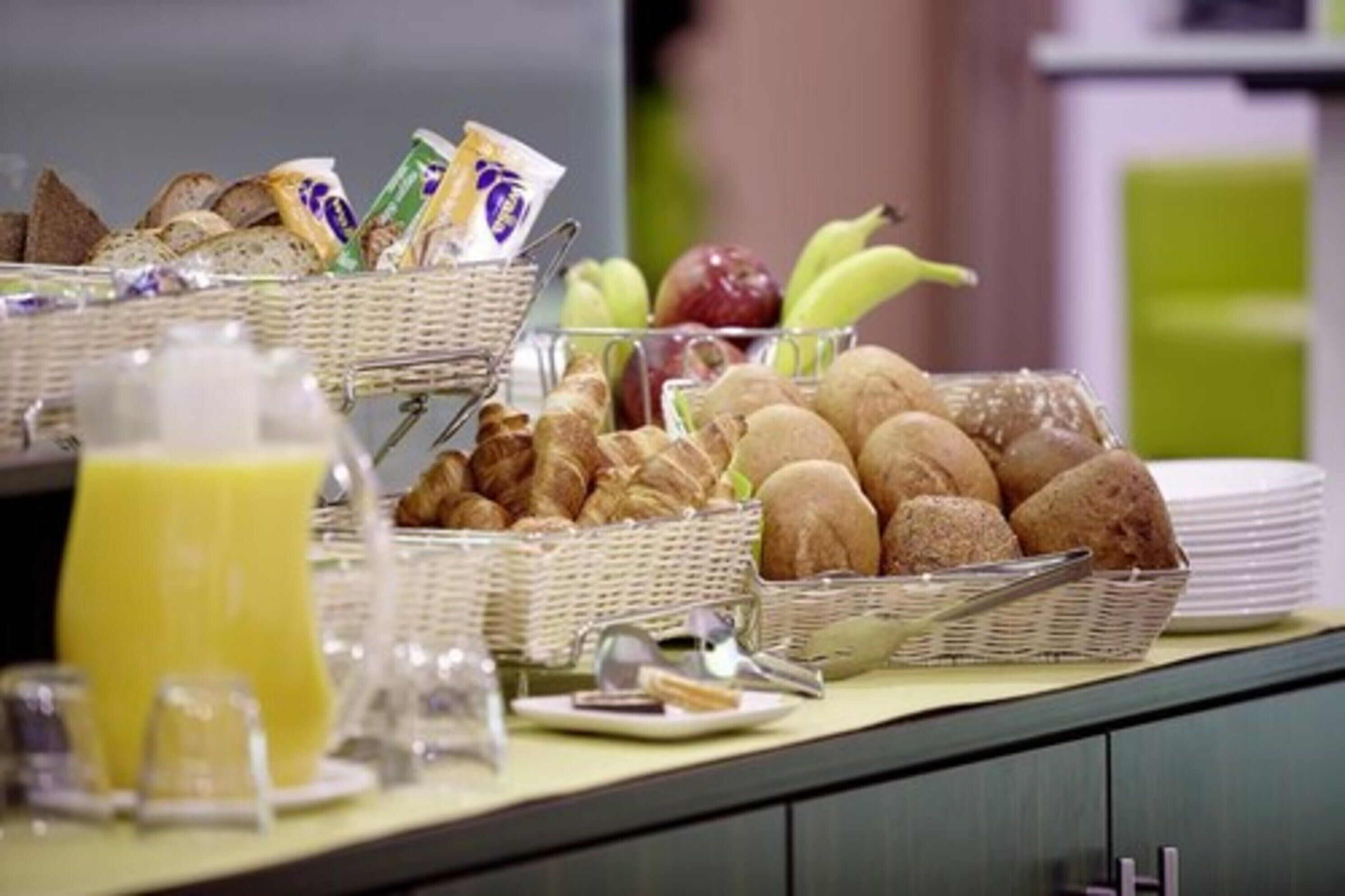 daily buffet breakfast (eur 14 per person)
