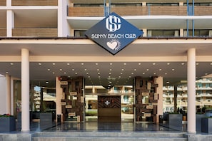 Front of property - Sunny Beach Club - Adults only (Sunny Beach)