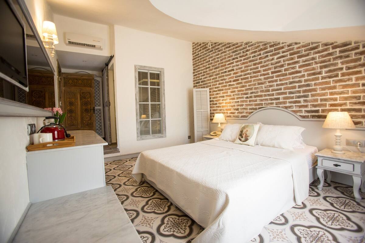 Exclusive Double Room