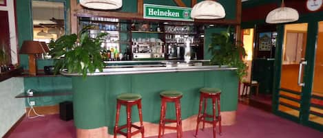 Bar (pÄ boendet)