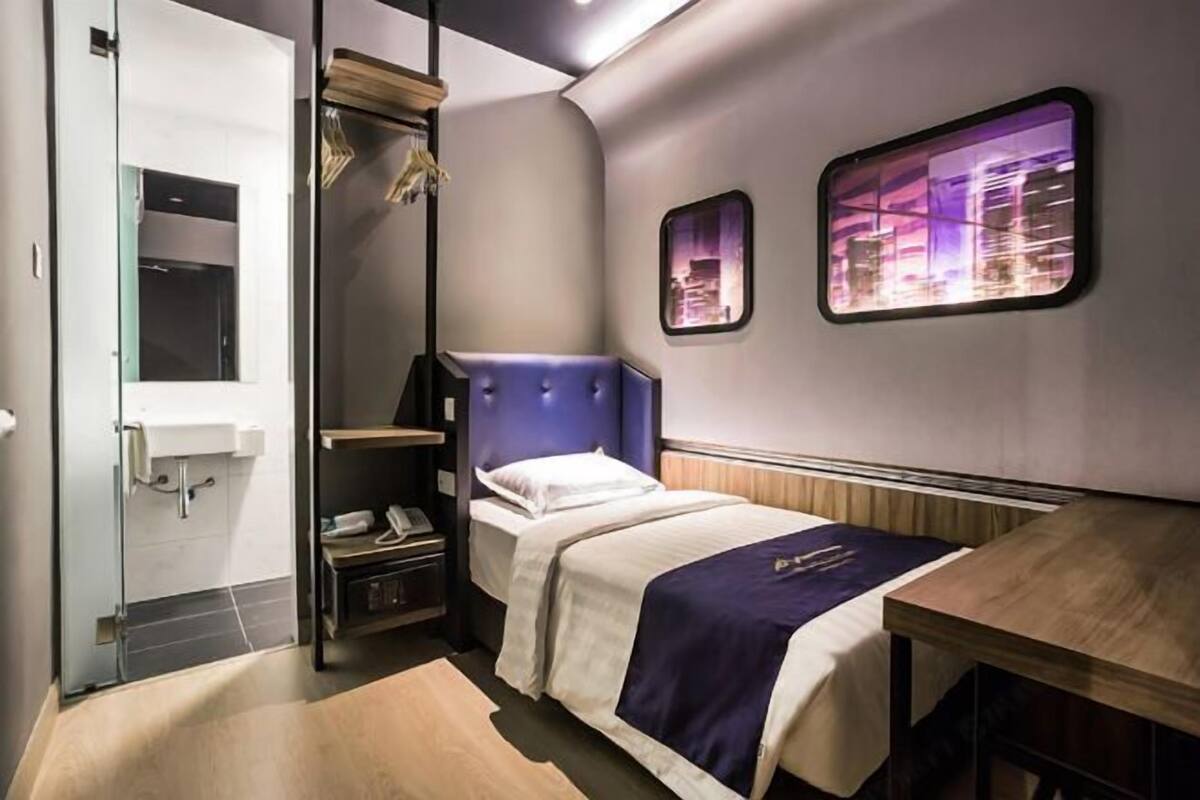 Coffres-forts dans les chambres, bureau, Wi-Fi gratuit, draps fournis