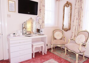 Sengetøy av topp kvalitet, individuelt dekorert og individuelt innredet