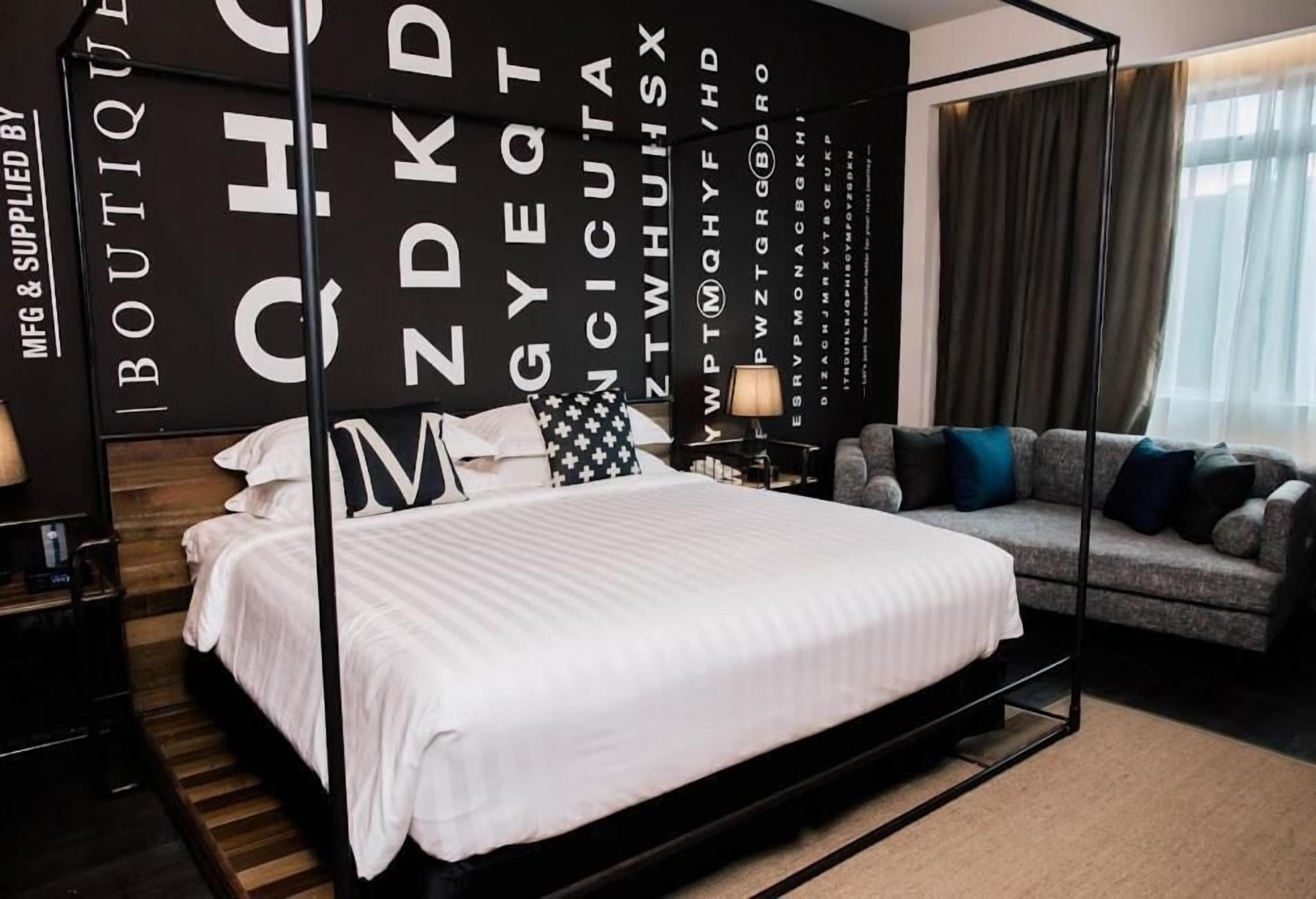 Minibar, in-room safe, desk, blackout curtains