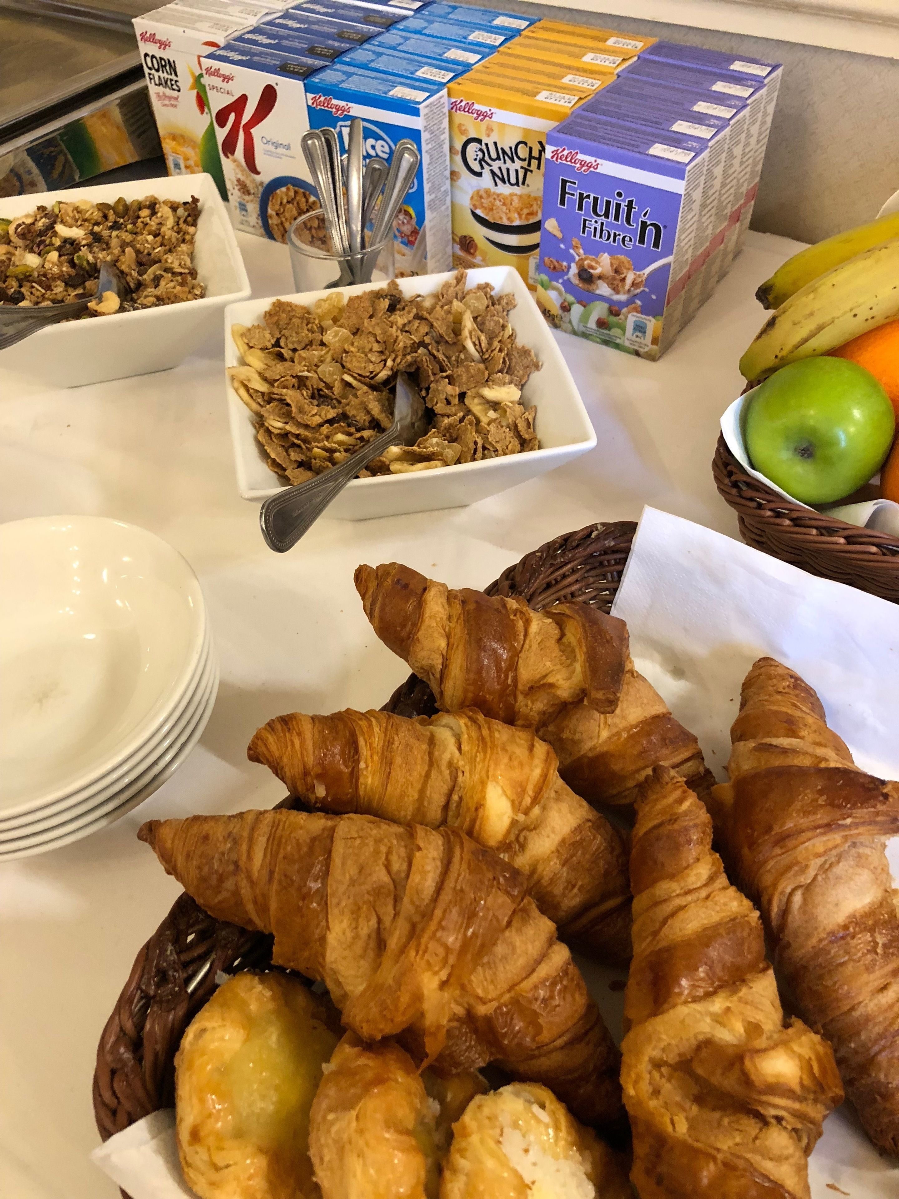 Komplet morgenmad hver dag mod et gebyr