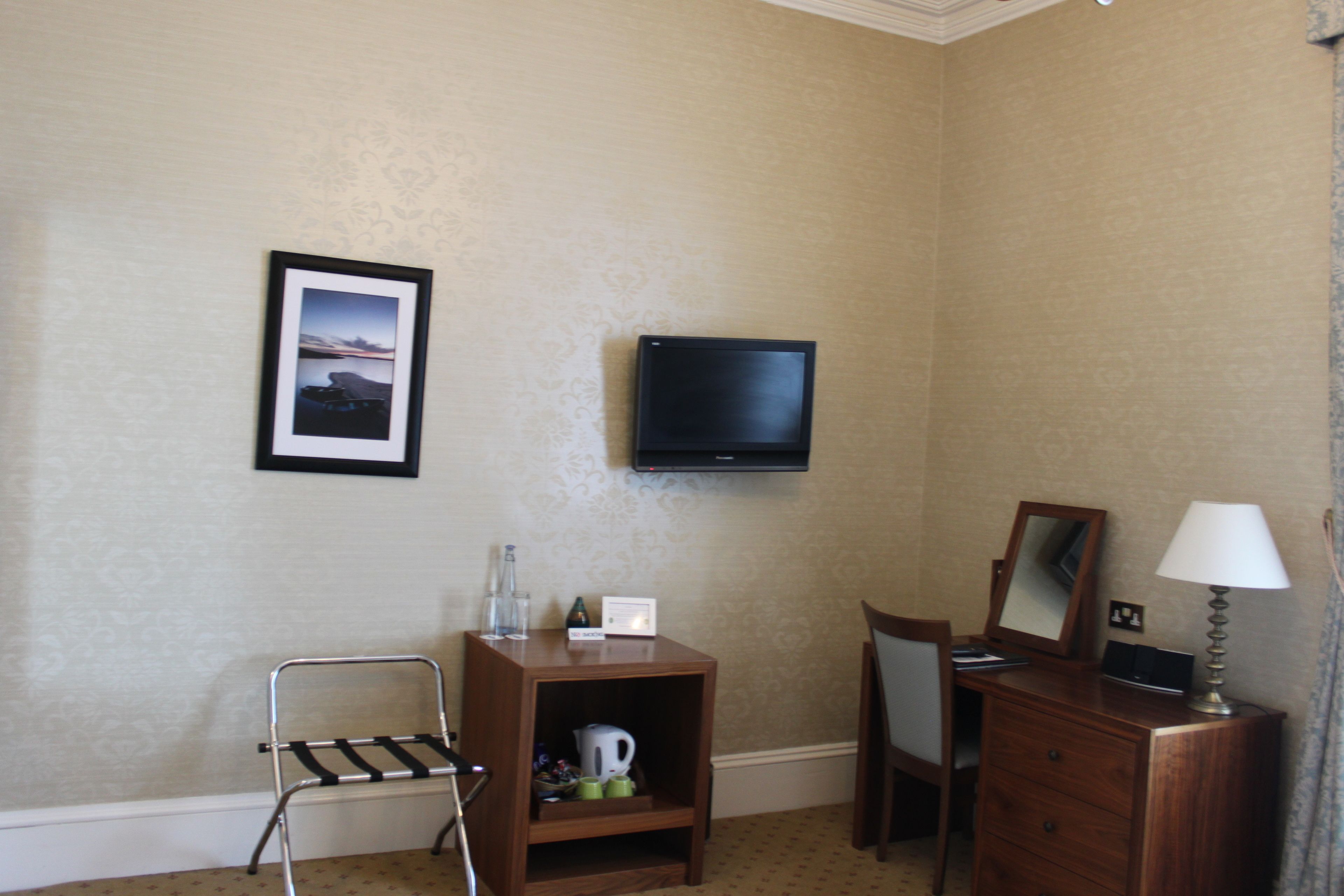 classic double room, 1 double bed | 1 bedroom, hypo-allergenic bedding, desk, laptop workspace