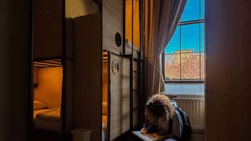 Standard Shared Dormitory, Women only, Ensuite (Sleep 6) | In-room safe, free WiFi, bed sheets