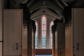 Dormitorio compartido exclusivo, dormitorio mixto (Sleep 18) | Caja de seguridad en la habitación, wifi gratis y ropa de cama 