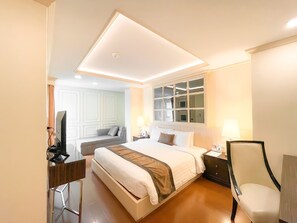 1 Bedroom Suite | 1 bedroom, premium bedding, minibar, in-room safe - Aspira Hana Executive Suites Thonglor (Bangkok)