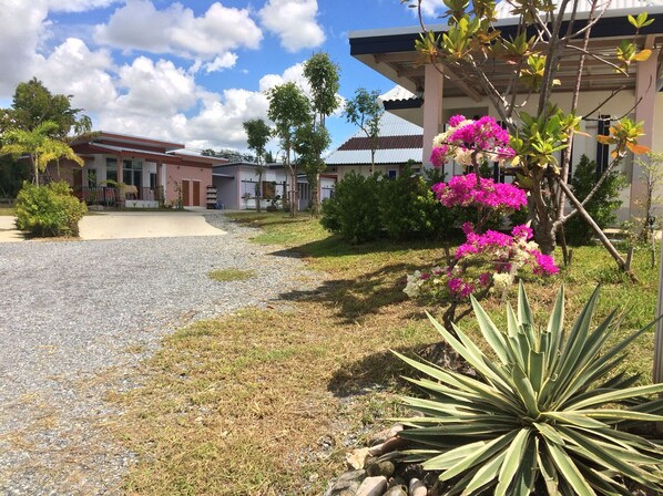 Fachada de la propiedad