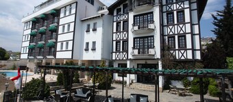 Zinos Hotel