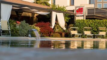 Piscina stagionale all'aperto